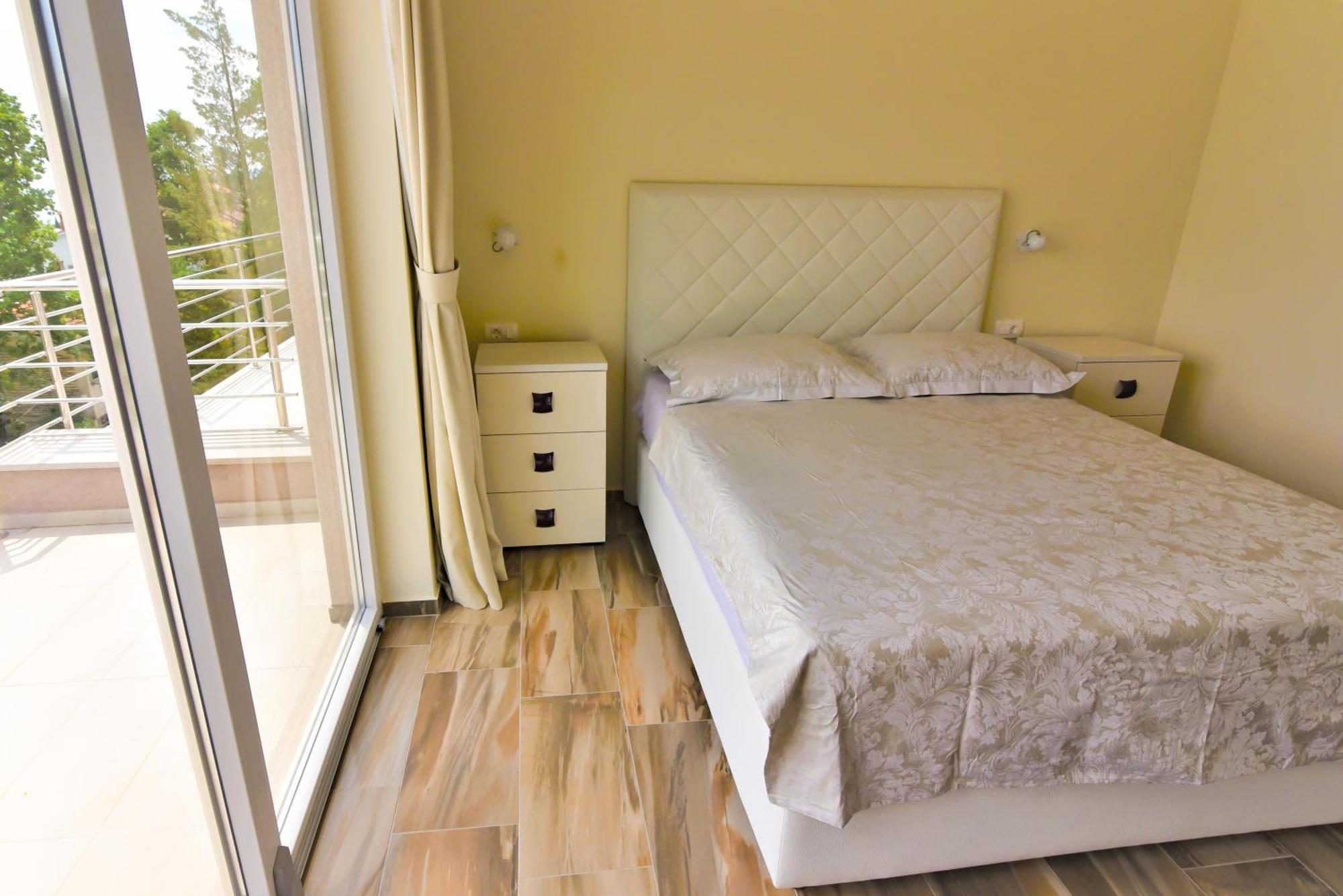 Guest House Manuela Opatija Ngoại thất bức ảnh