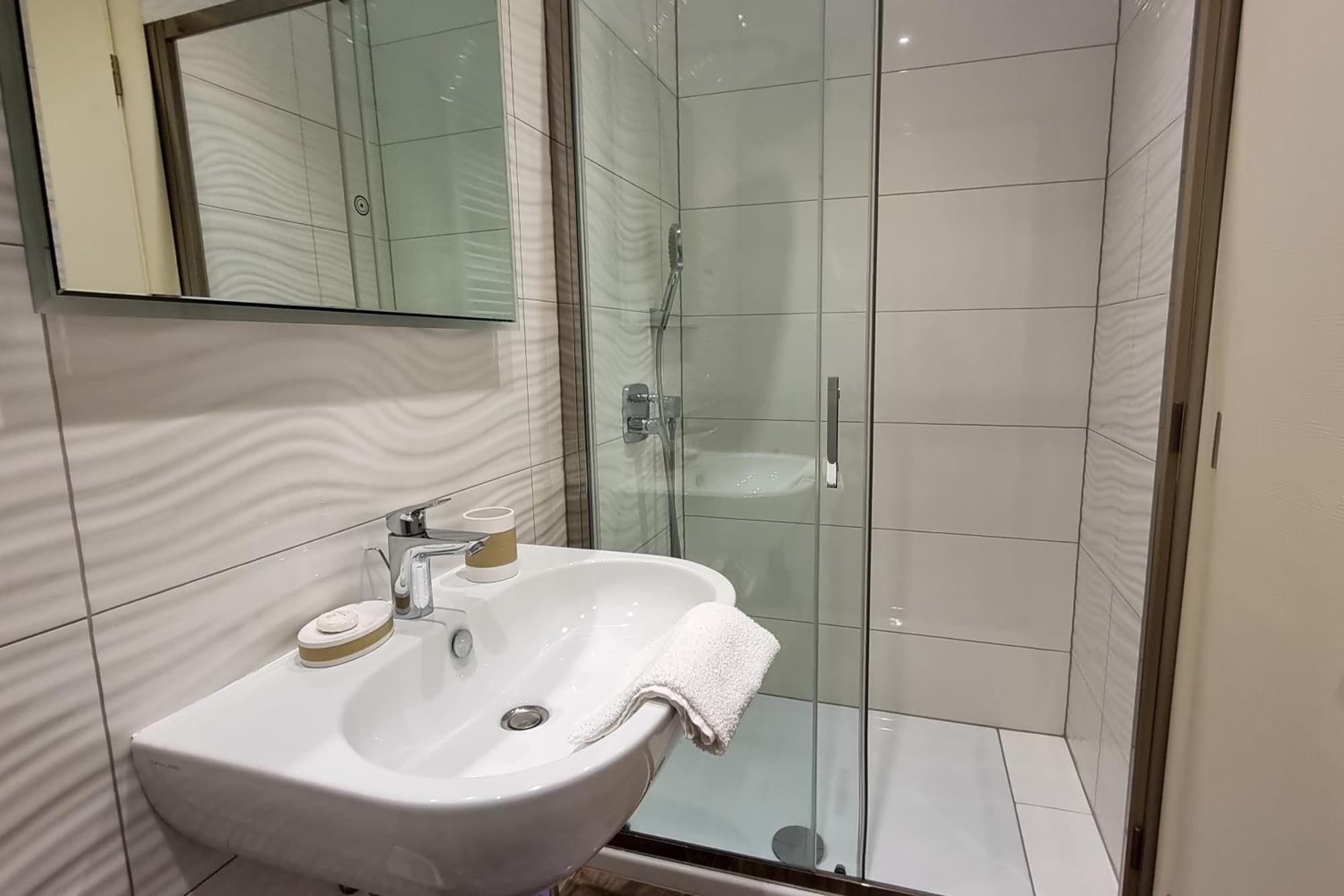 Guest House Manuela Opatija Ngoại thất bức ảnh